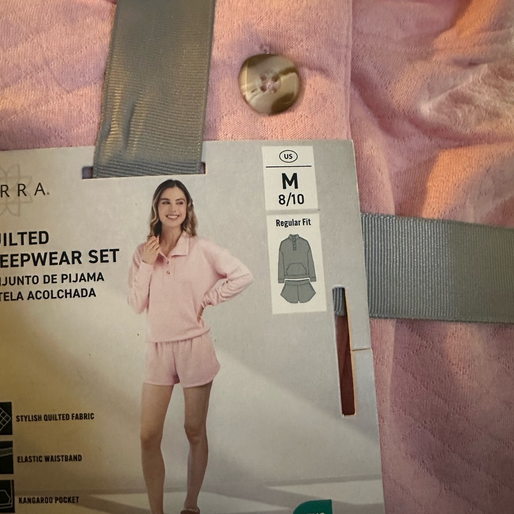 NWT Pink Quilted Sleepwear Set- medium- Serra